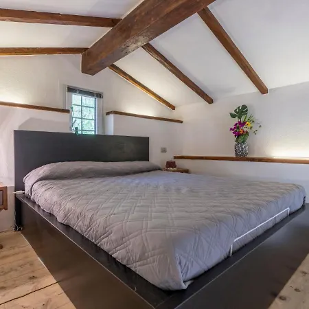 Miro By Interhome Civezza