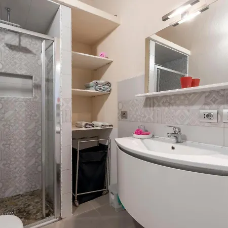 Miro By Interhome בית נופש *