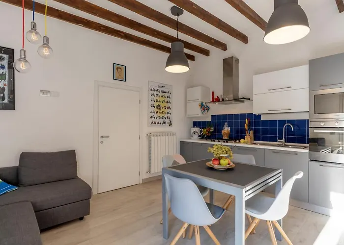 Miro By Interhome Civezza